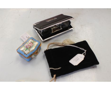 A Limoges painted hinged patch style/pill box, gilt metal hinges and fittings together with a pair of collapsible opera glass