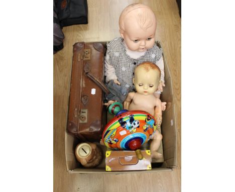 Pedigree doll, Kader doll, hand puppet and Chad Valley spinning top, the Electric Greyhound Race Track etc (1 box)