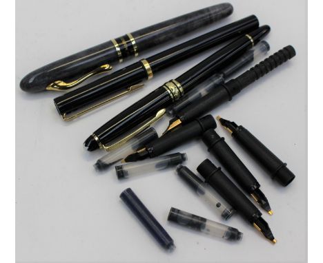 A Calligraphy pen with various nibs (Italian), a ball pen and cigarette lighter, combination etc