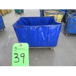 (Lot) (15) Push Carts