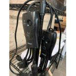 Lot de (2) NOMA - alimenteurs