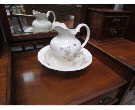 A jug and basin set.