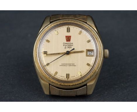 A Omega Seamaster Electronic F300 chronometer wristwatch with 3 o'clock date window and original strap. 