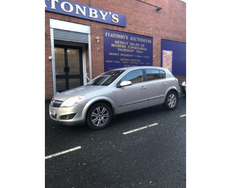 VAUXHALL ASTRA 1.8 PETROL AUTOMATIC IN GOOD CONDITION MOT UNTIL JUNE 2020