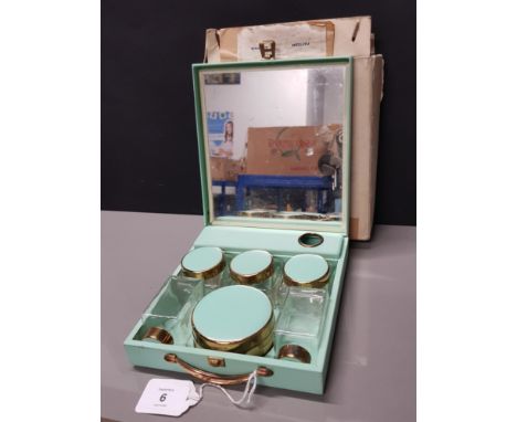 1950S SIRRAM BEAUTY BOX COMPLETE IN ORIGINAL BOX