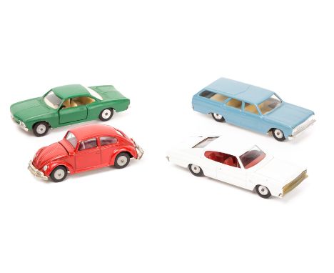 4 Cragstan cars from the ‘Detroit Senior’ series. A Dodge Charger (8112), in white, Corvair (8113) in green, Chevelle Station