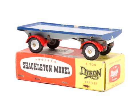 A Shackleton Model Dyson Trailer for use with the range of Foden Lorries. An example in dark blue with red mudguards and ligh