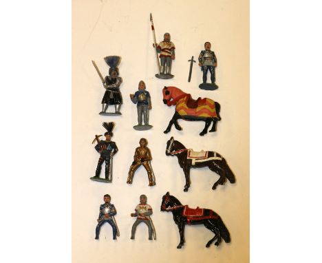 11 Timpo Knights, 3 mounted and 8 standing. 3x mounted - HF500 Quentin Durward, HF501 Philip de Creville, HF502 Duke’s Guard.