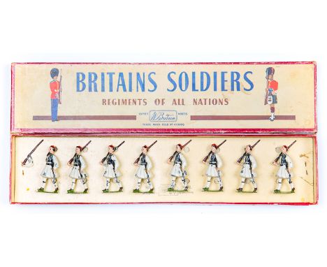 Britains Greek Army the Evzones Royal Guards set No.196. 1953-58 8 marching figures all in white/black traditional review ord