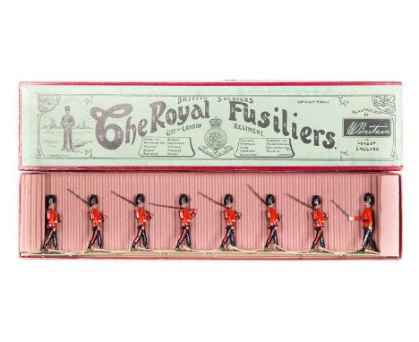 Britains ‘British Soldiers’ The Royal Fusiliers City of London Regiment set No.7. 1928-40, 8 marching figures, Officer with s