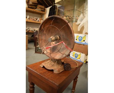 Decorative item only, in need of re-wiring. not PAT tested.