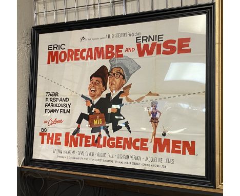 FRAMED VINTAGE CINEMA POSTER MORECAMBE &amp; WISE ''THE INTELLIGENCE MEN''