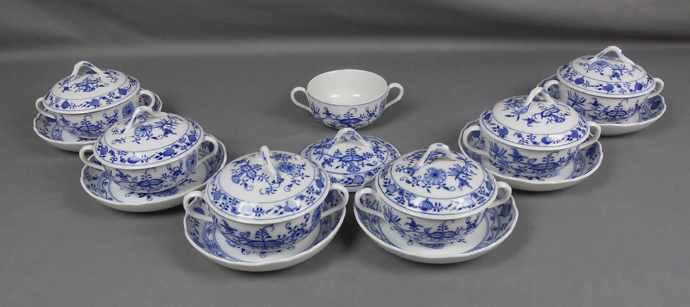 7 Suppentassen Mit Deckel Soup Bowl Porzellan Manufaktur Meissen Unterglasurblaue Schwerterm