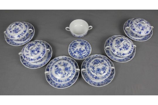 7 Suppentassen Mit Deckel Soup Bowl Porzellan Manufaktur Meissen Unterglasurblaue Schwerterm