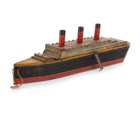 OCEAN LINER BISCUIT TIN, WILLIAM CRAWFORD AND SON LTD, CIRCA 1928  modelled in the form of the Berengarnia Cunard Ocean Liner