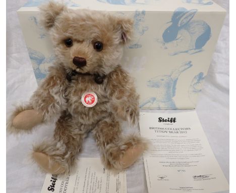Boxed Steiff British Collectors' Teddy Bear 2012 790 / 2000 with growler and certificate