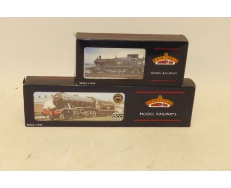 Bachmann OO Gauge Steam Locomotives, comprising 32-275, LNER K3 class 2-6-0 and tender in black as no 2934, together with 32-