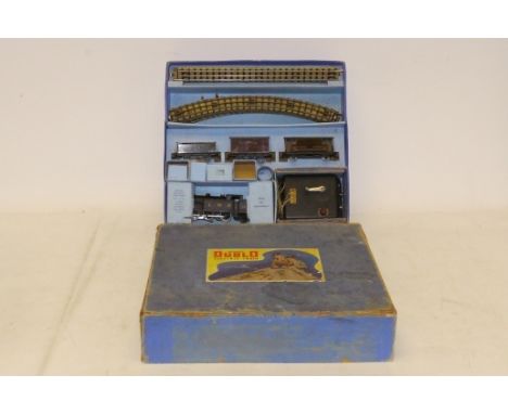 Hornby Dublo 00 Gauge 3-Rail EDG7 LMS Goods Train Set, comprising LMS black 0-6-2 Tank Engine, three trucks, track, instructi