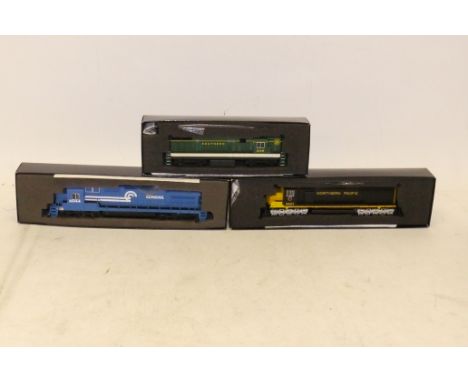 Bachmann Spectrum HO Gauge US Outline Diesel  Locomotives, 81227 Southern green FM H16-44 Baby Trainmaster Diesel No 2149, 85