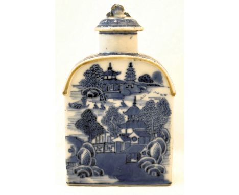 A Chinese Export Tea Caddy decorated in blue and white with buildings and landscapes. 6 1/2" (14cms) high. 