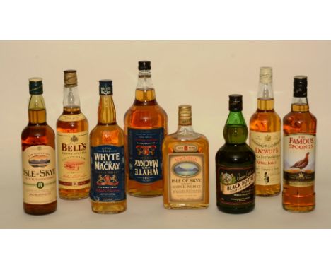 Macleods 8 Year Old Blended Scotch Whisky, 70cl, 40% vol, together with Ian Macleods 8 Year Old Isle of Skye Mature Scotch Wh
