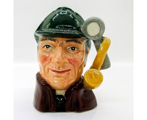 Variation One, dark green deerstalker hat; brown cloak.Arthur Conan Doyle (1859 - 1930), an unsuccessful doctor, published th