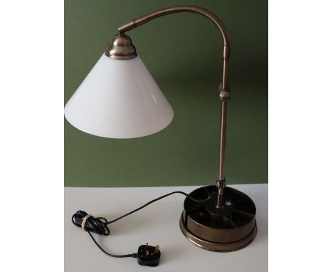 Daylight hobby lamp