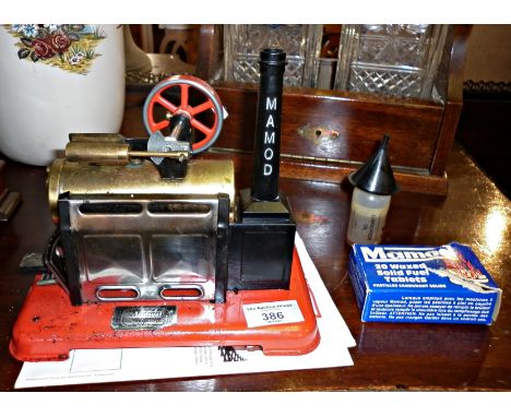 Mamod Stationary steam engine and accessories