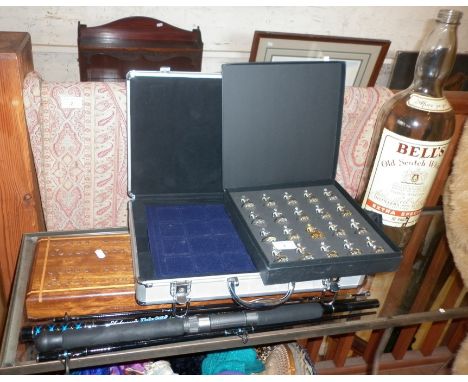 Manchester United Limited Edition miniature metal players collection, boxed, coin collector's case, very large cribbage board