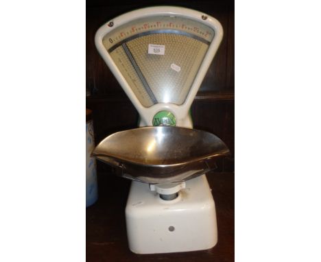 Avery enamel shop scales