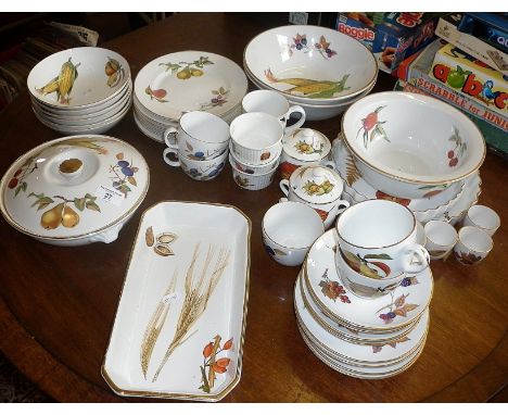 Royal Worcester Evesham part dinner service inc. large bowls, tureen, etc.
