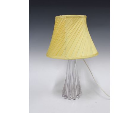 Vintage clear glass table lamp base of spiralled design with yellow shade, 30cm 