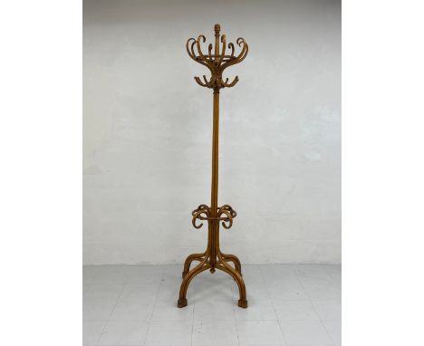 A C.1900 bentwood eight branch coat stand in the manner of Thonet. H.216.5cm 