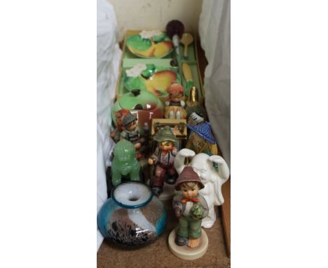 A Carltonware gift set together with a Royal Crown derby paperweight, Hummel figures, other figures, carriage clock etc