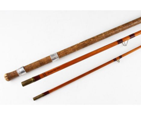 R Chapman &amp; Co Ware Dennis Pye 700 split cane pike rod -  10' 2 piece with detachable cork butt,  28" slim trumpet cork h