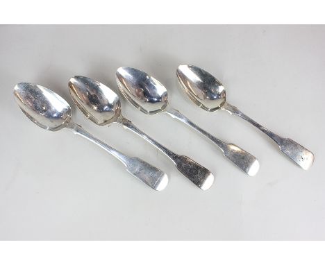 A set of four George IV silver tablespoons, fiddle pattern with engraved initial 'R', maker William Bateman, London 1820, 7.5