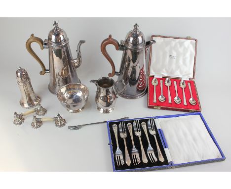 A Roberts & Belk, Sheffield, silver plated four piece coffee set, together with a pair of mother of pearl knife rests, a suga