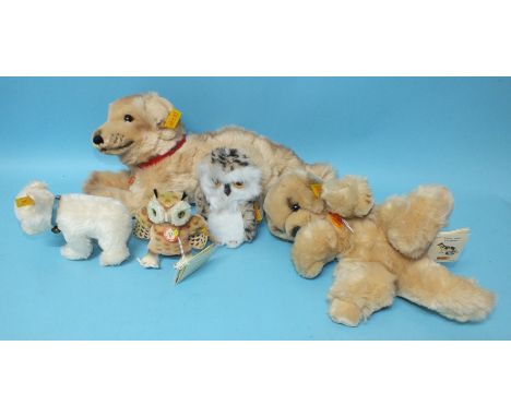 Steiff, five soft toys: 078484 Hektor Golden Retrievers 33 and 27, button in ear and tags attached, 41cm and 33cm, a small ow