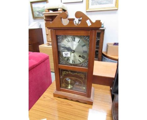 A 31 day mantel clock