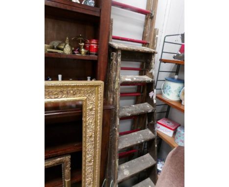 2 step ladders