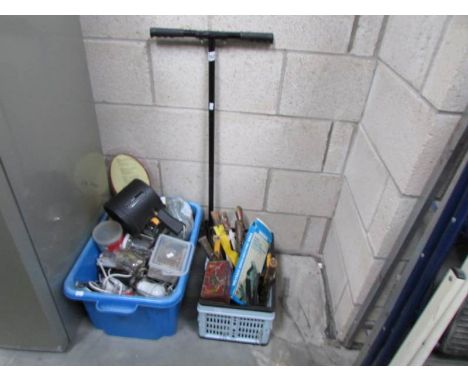 A mixed lot of tools