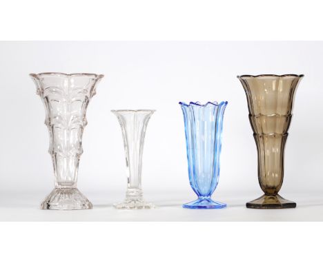 Val Saint Lambert Luxval Art Deco vases set of 4 - Weight: 3.65 kg - Shipping available - Region: Belgique - Sizes: H 265 mm 