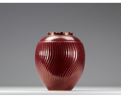 VILLEROY &amp; BOCH Septfontaines red earthenware vase spangled with gold - Weight: 1.40 kg - Shipping unavailable - Region: 