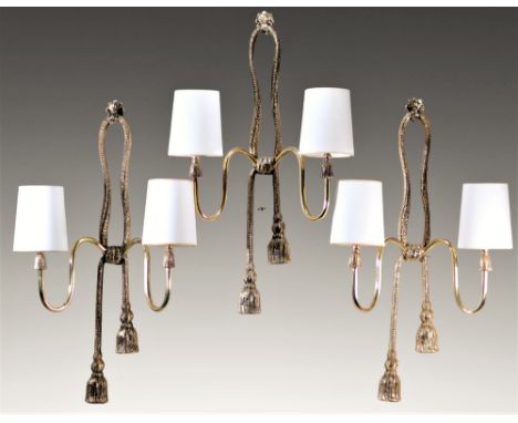 (3) Valenti three large brass wall lights forming cords from the 1960s/1970s - Weight: 13.74 kg - Shipping unavailable - Regi