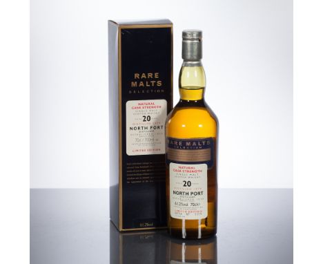 NORTH PORT 20 YEAR OLD RARE MALTS 1979
Single Highland Scotch Whisky bottled October 1999. Bottle no. 3158. In box. 70 cl, 61