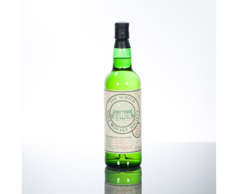 LINKWOOD SMWS 39.33
Cask strength single Speyside malt whisky, distilled in December 1989 and bottled in June 2001 for the Sc