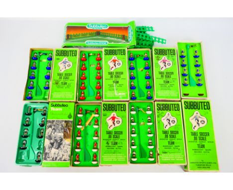 Subbuteo - 7 x boxed teams and fencing. Some of the players have damage and losses, most are in Very Good condition in Good b
