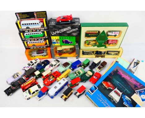 Malta Bus - Lledo - Corgi. A selection of Thirty-Seven boxed and loose items appearing in Excellent condition. Lot to include