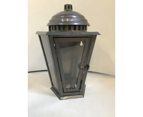 Boxed Lantern 