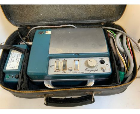 Vintage Cardiac Recorder and Quantity of Books - Medical and Dentistry 